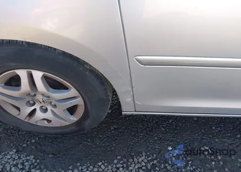 2005 Honda Odyssey Ex z USA, uszkodzony, nr VIN 5FNRL38495B015029